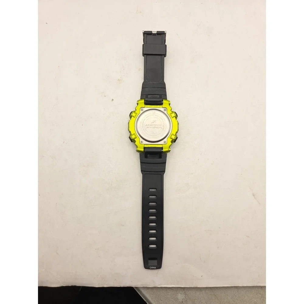 ARMITRON PRO SPORT MD12259(R) 40/8284 Water Resistant 330ft Men's Watch Works